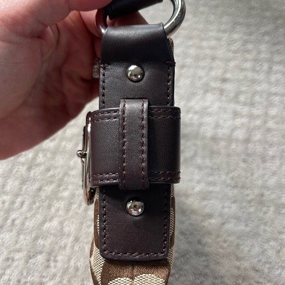 Authentic Coach Shoulder Bag - Picture 11 of 15
